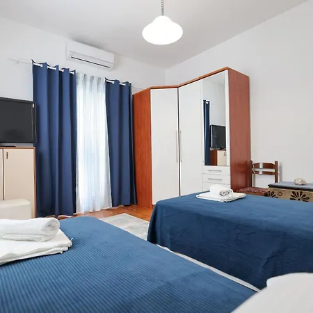 One Bedroom Dragica アパート *