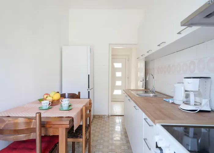 One Bedroom Dragica